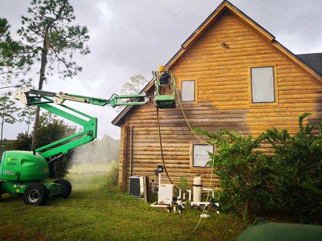 Log cabin restoration & Sandblasting. 