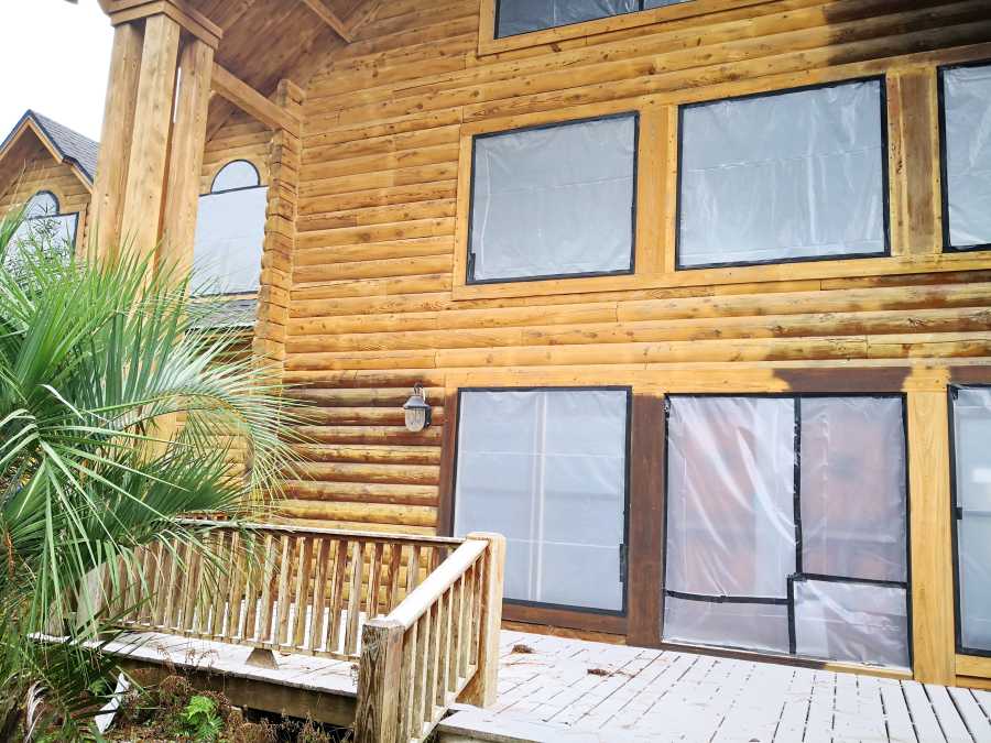 Log Cabin Restoration With Sandblasting