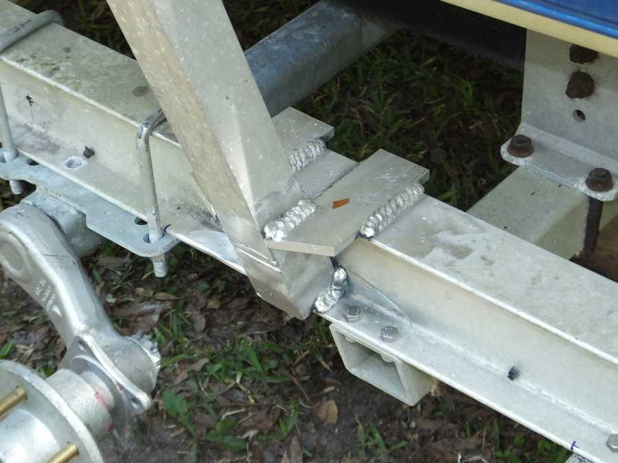 adding an extra axle to an aluminum boat trailer in st augustine fl. 