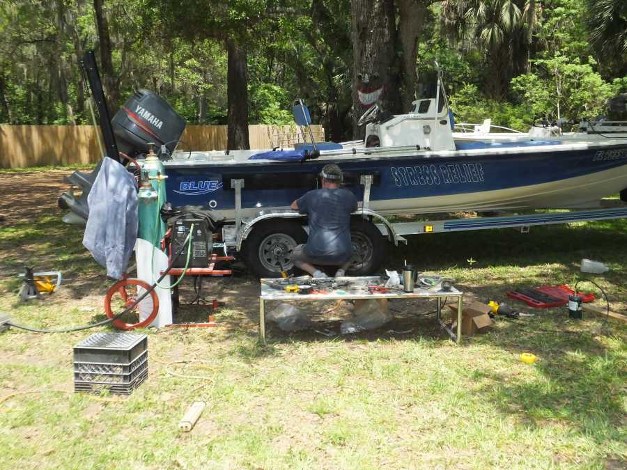 adding an extra axle to an aluminum boat trailer in st augustine fl. 