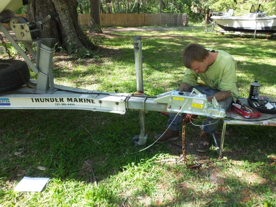 adding an extra axle to an aluminum boat trailer in st augustine fl. 