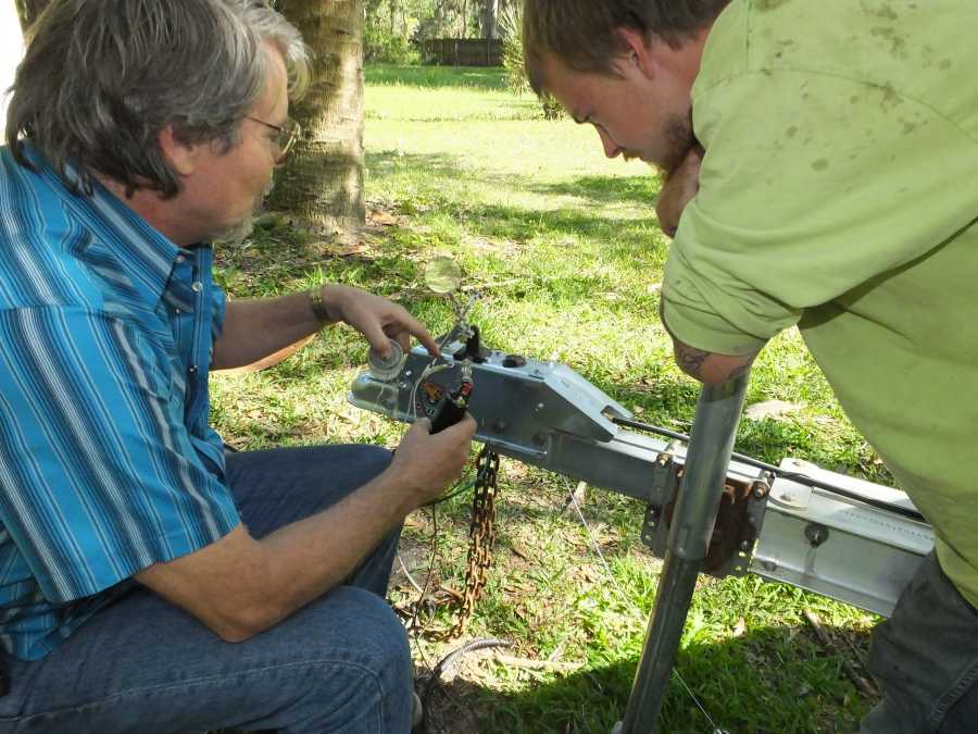 adding an extra axle to an aluminum boat trailer in st augustine fl. 