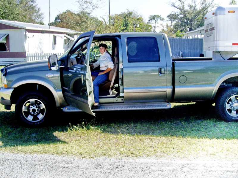 Nice rig only a few years old with no trailer brakes.  St Augustine Fl.