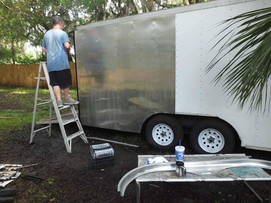 Highway damaged trailer repair rebuild. 