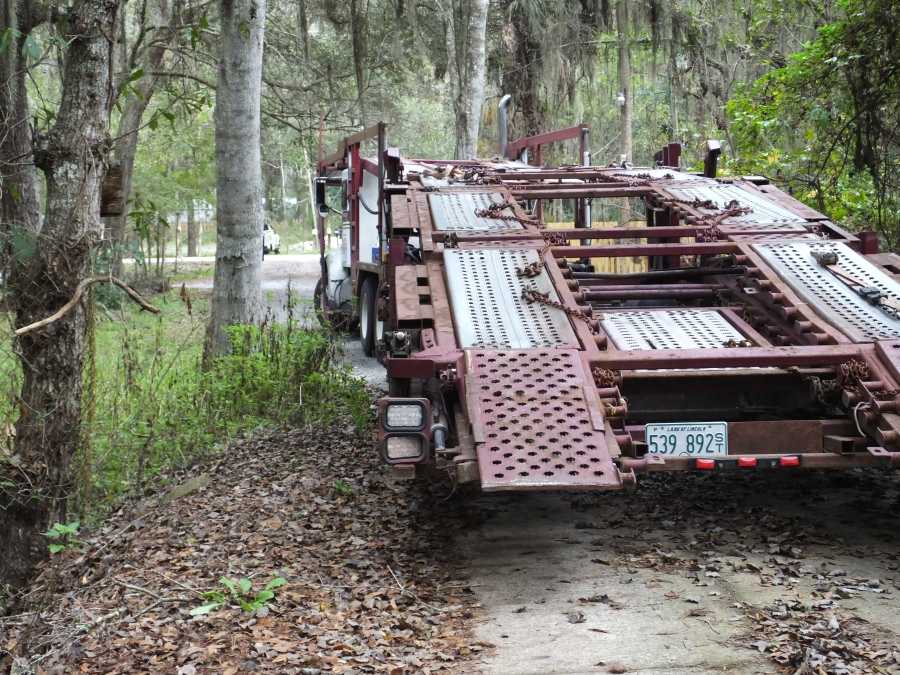 Car Hauler welding rebuilds & repairs pictures