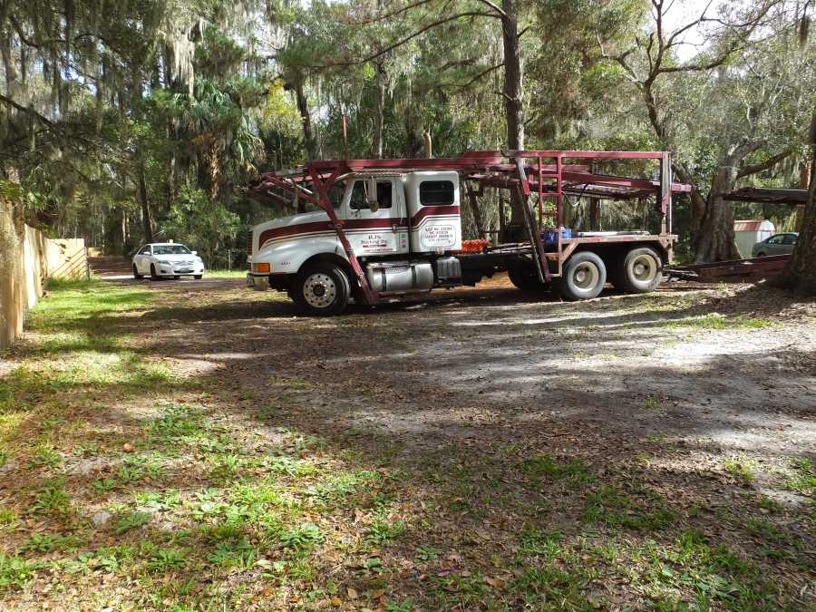 Car Hauler welding rebuilds & repairs pictures