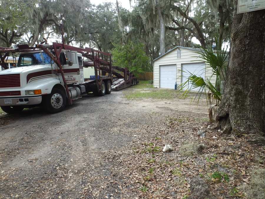 Car Hauler welding rebuilds & repairs pictures