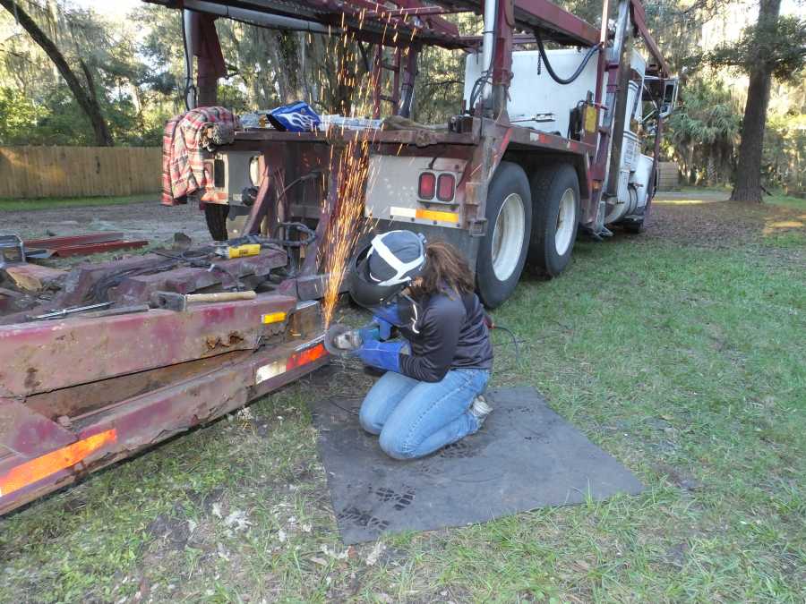 Car hauler welding rebuilding repairing