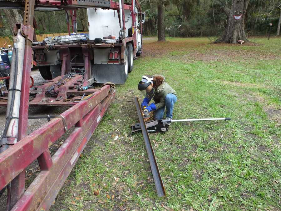 Car hauler welding rebuilding repairing