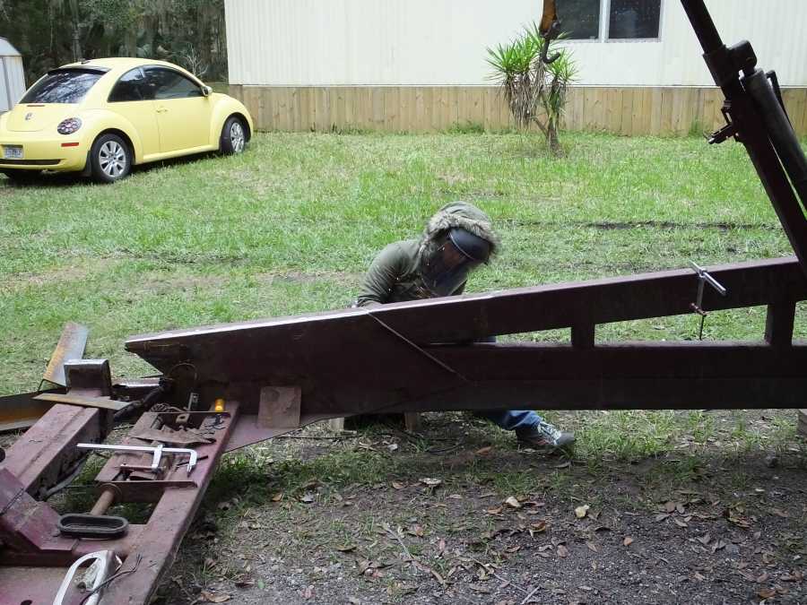 Car hauler welding rebuilding repairing