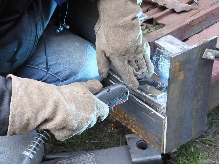 Car hauler welding rebuilding repairing