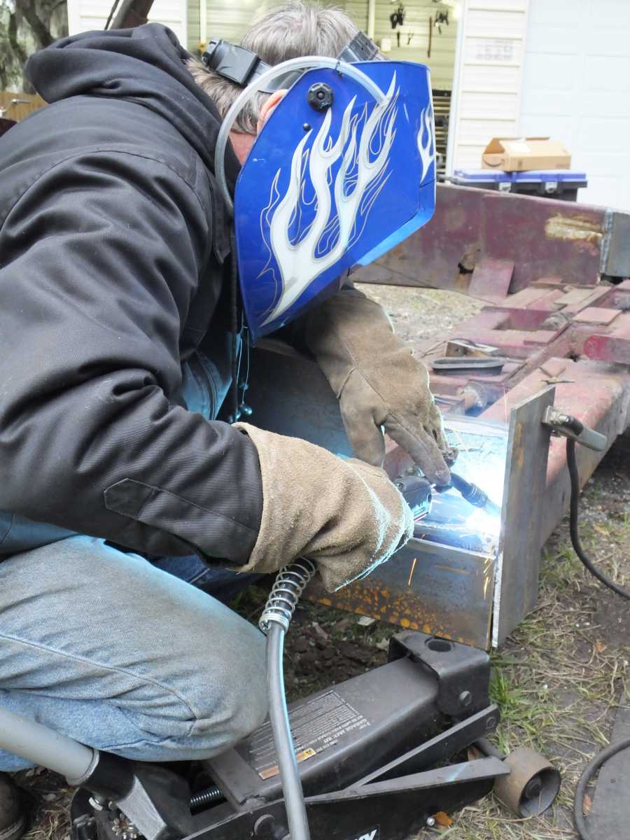 Car hauler welding rebuilding repairing