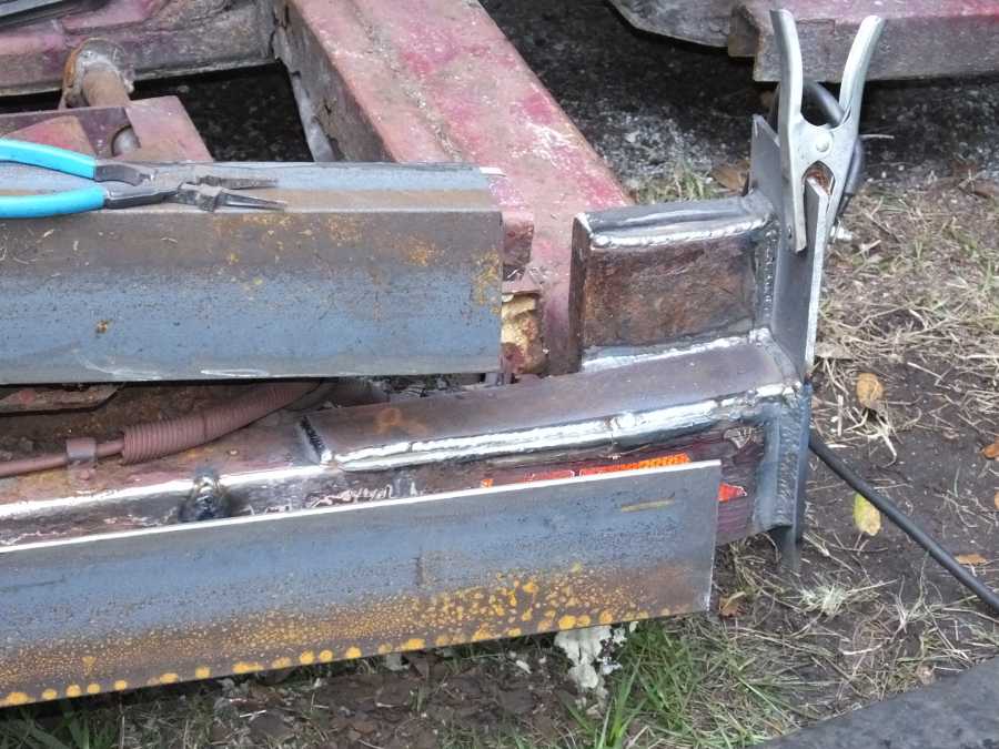 Car hauler welding rebuilding repairing