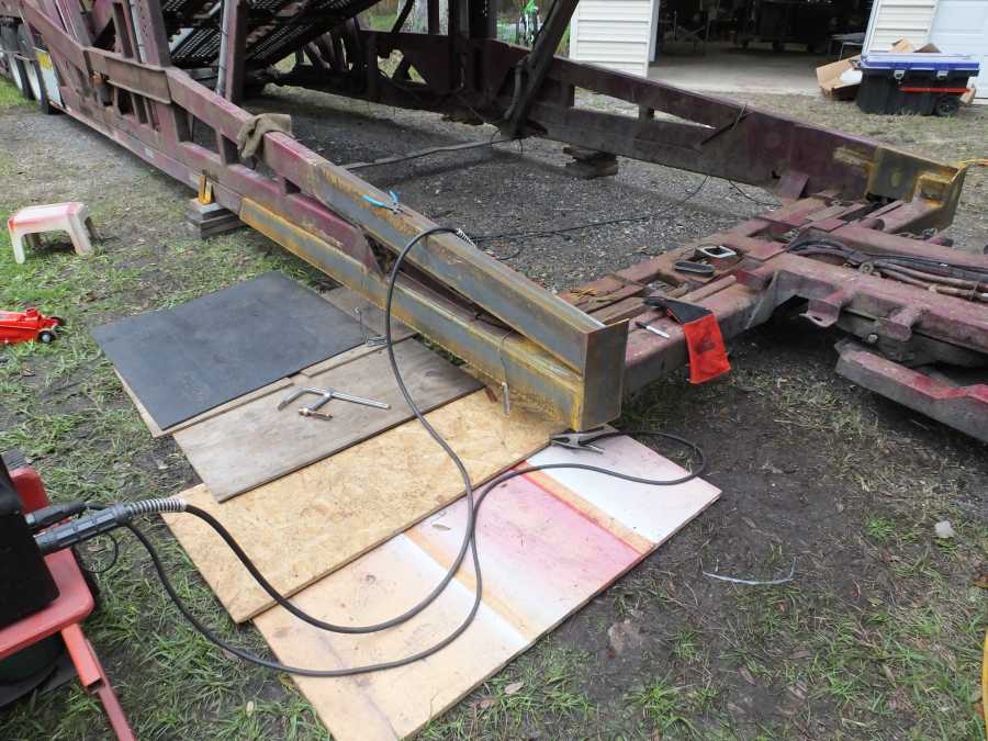 Car hauler welding rebuilding repairing