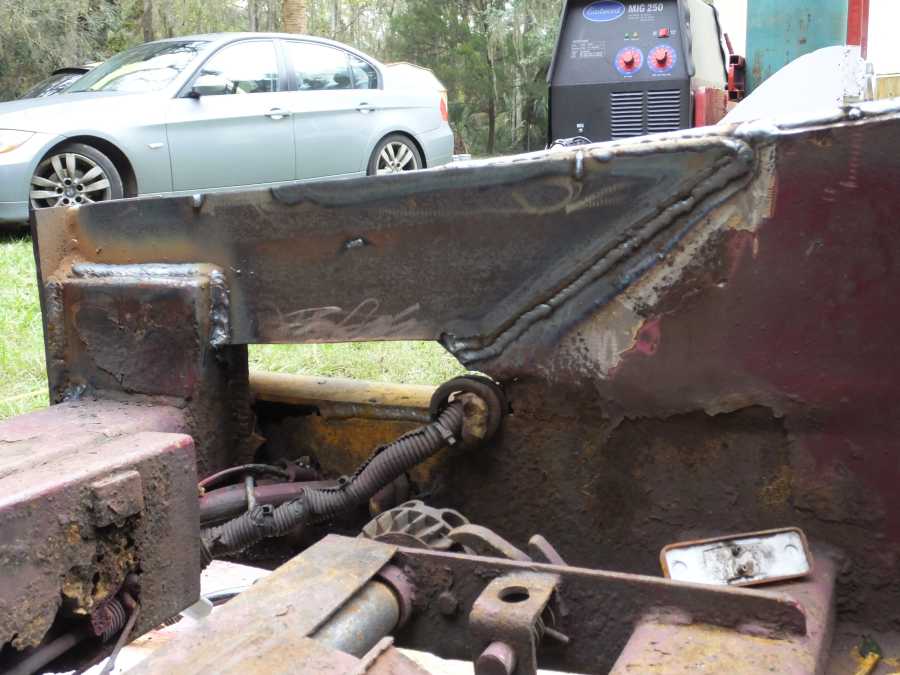 Car hauler welding rebuilding repairing