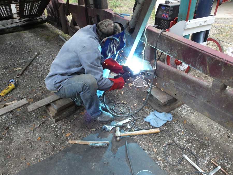 tractor trailer car hauler rebuilding, repairing. 