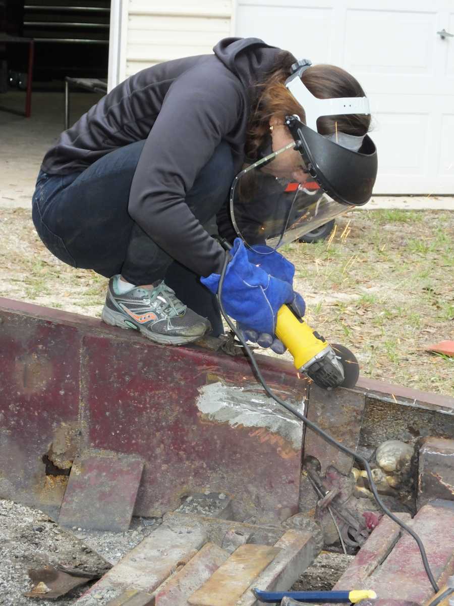 Car hauler rebuilding & repairs