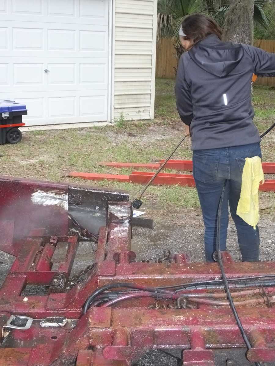 Car hauler rebuilding & repairs