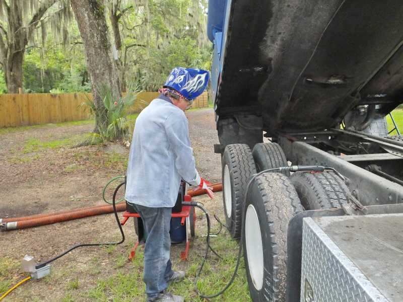 Truck fleet tank welding in St Augustine Jacksonville Florida