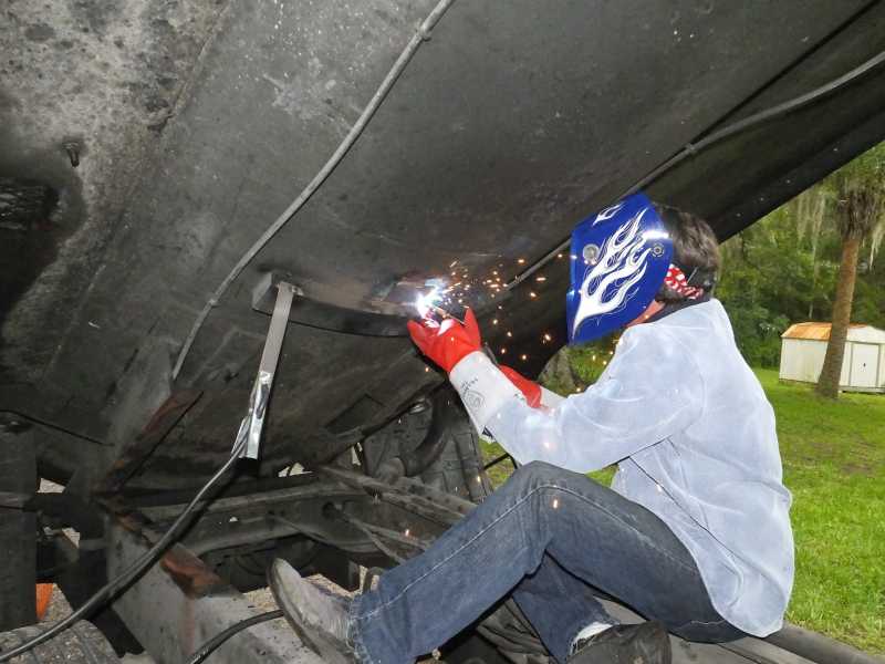 Truck fleet tank welding in St Augustine Jacksonville Florida