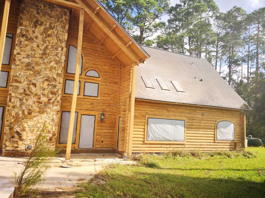 Log Cabin Restoration With Sandblasting