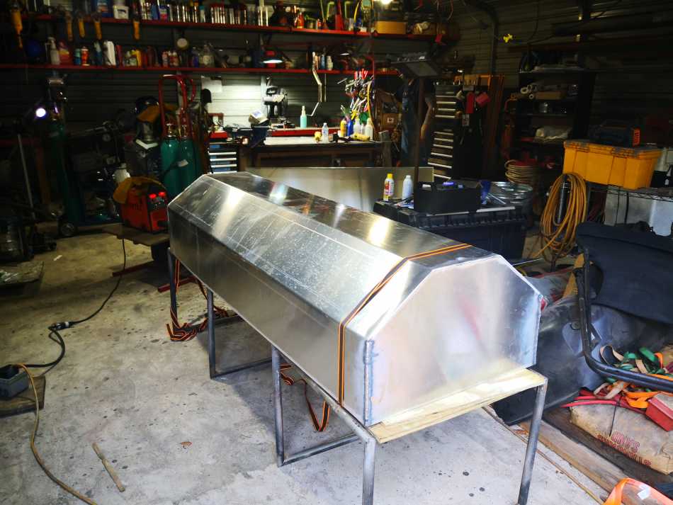 Boat fuel tank fabrication and building new