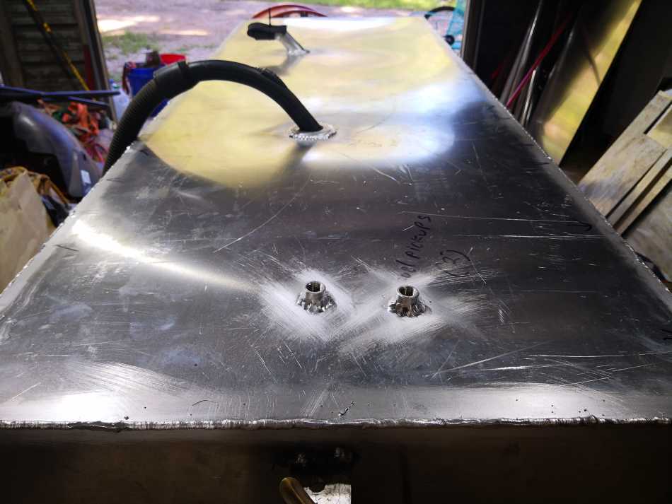 Boat fuel tank fabrication and building new