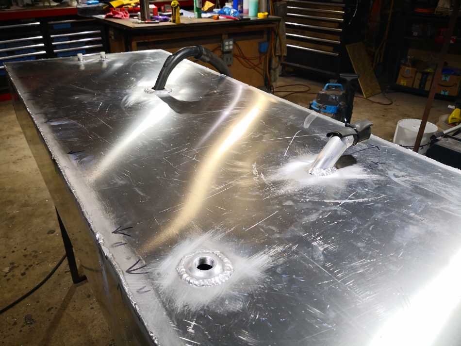 Boat fuel tank fabrication and building new