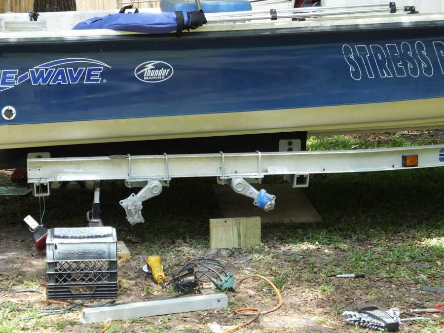 adding an extra axle to an aluminum boat trailer in st augustine fl. 