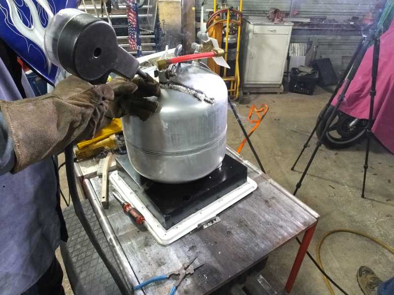 Aluminum mig tig welding hot water heater pressure vessel. 