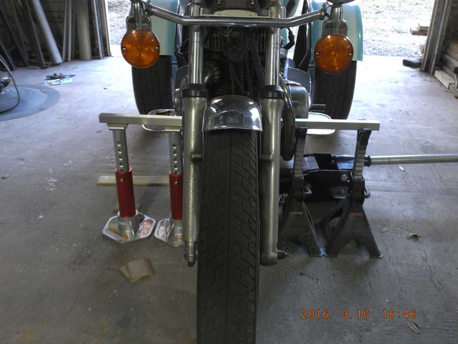 Stainless steel motocycle welding, leg rests and foot pegs. 