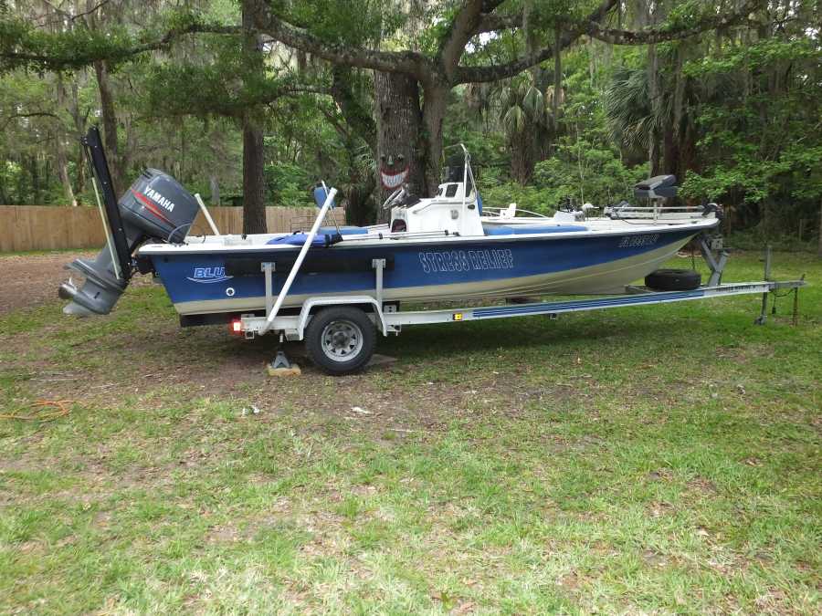 adding-an-extra-axle-to-a-aluminum-boat-trailer_01.jpg