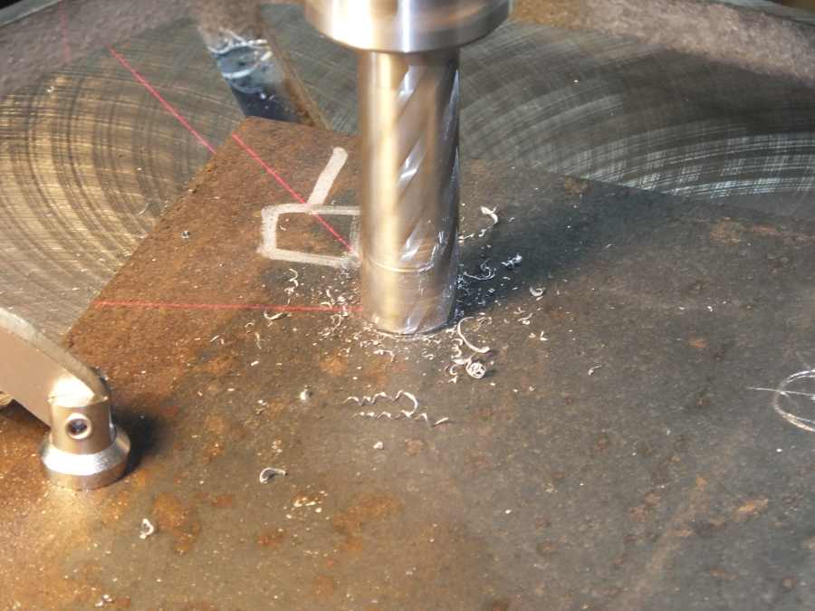 frabricating-steel-columns_028.jpg